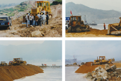 TY220榮獲國內(nèi)大馬力推土機(jī)1000小時試驗(yàn)質(zhì)量第一名。