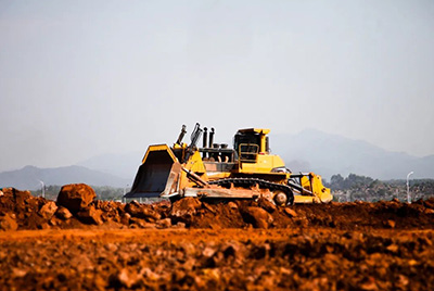 2023全球工程機(jī)械制造商50強(qiáng)排行榜（Yellow Table 2023）公布，山推再度上榜，位列第31位，較去年名次上升2位，成為唯一一家排名上升的中國工程機(jī)械品牌